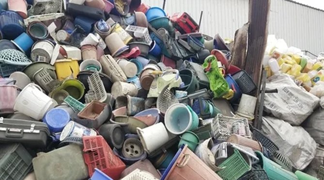 plastic buckets scrap recycling